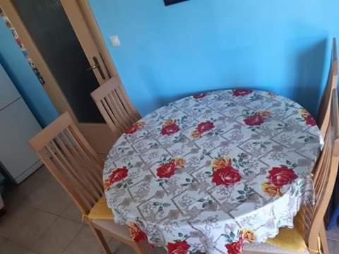 Appartement Apartman Lana à Stari Grad  Extérieur photo