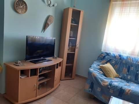 Appartement Apartman Lana à Stari Grad  Extérieur photo